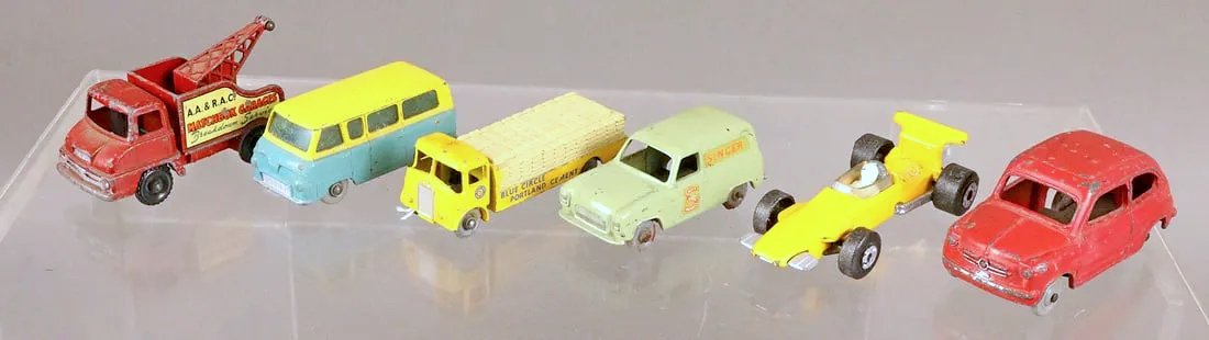 Matchbox Lot Grey Wheels  Dinky (1 of 2)