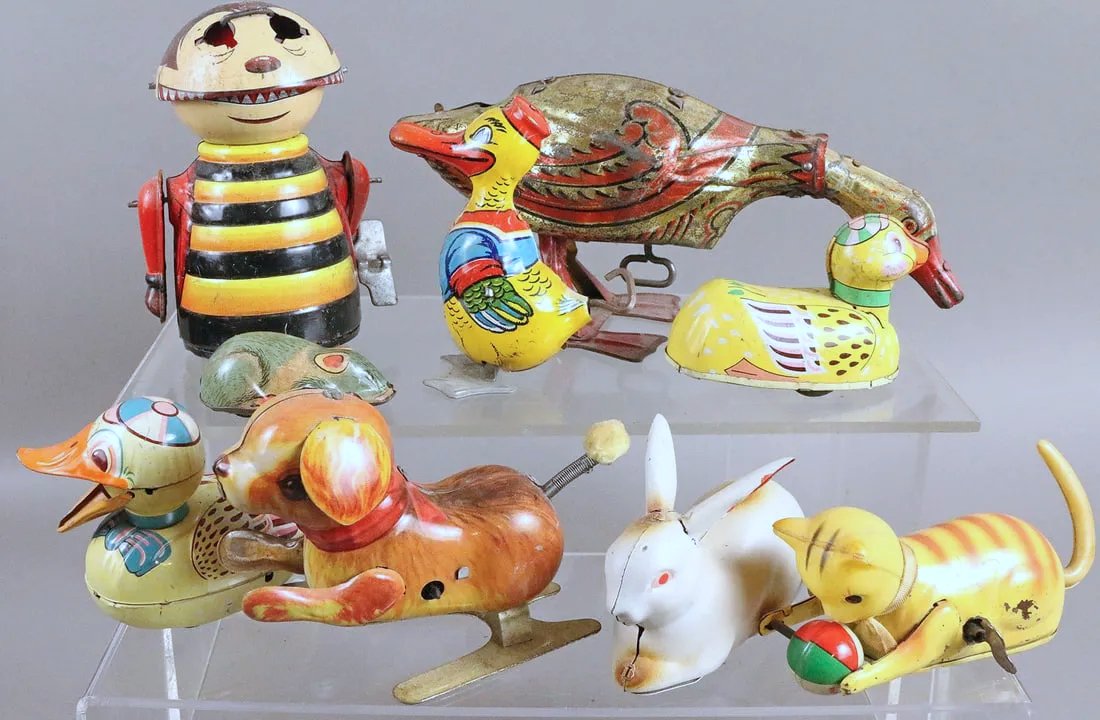 Marx & Japan Tin Wind Up Lot: Marx, Japan, Linemar Tin Wind Up Lot 9