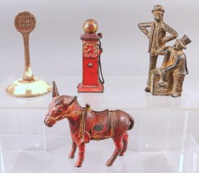 Arcade Cast Iron Gas Pump Lot