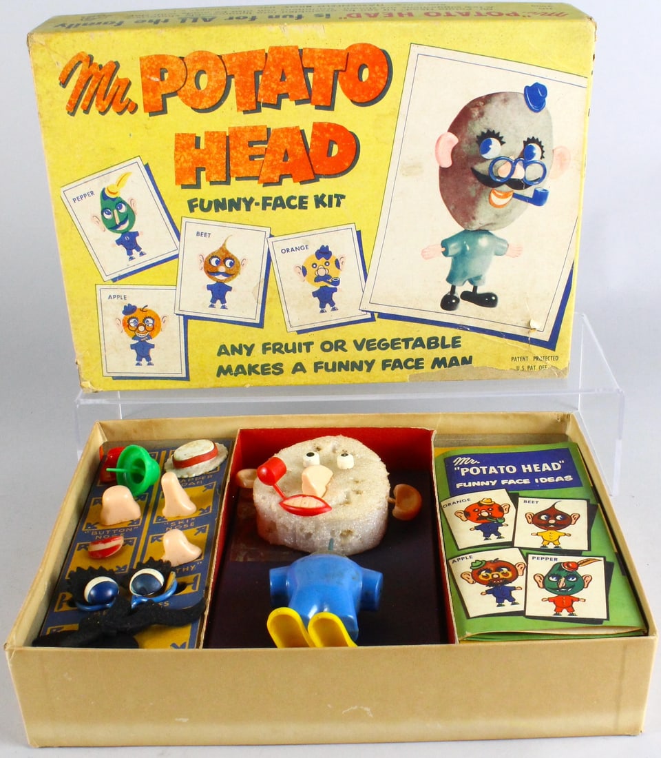 Original Mr Potato Head Set in Box (1 of 3)