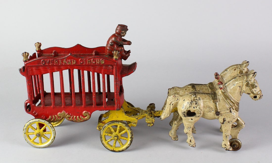 Kenton Overland Circus Wagon Horse Drawn (1 of 5)
