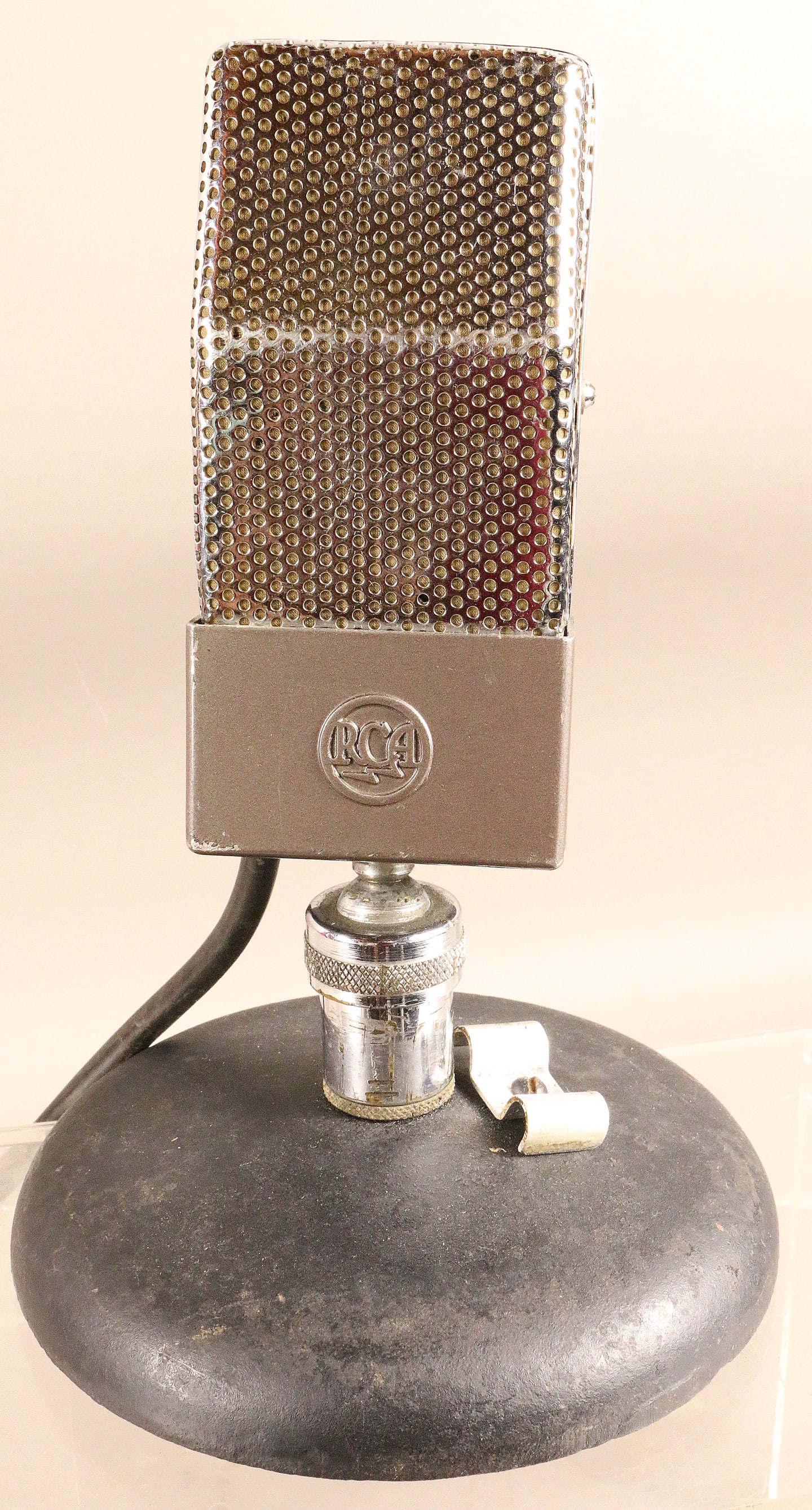 RCA Jr Velocity Ribbon Microphone, EX (1 of 4)