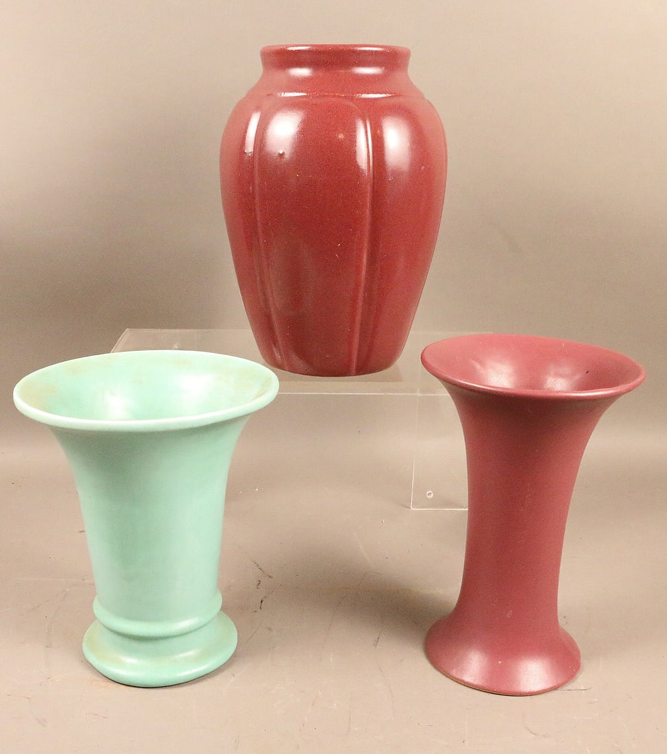 Zanesville Pottery Lot (1 of 3)