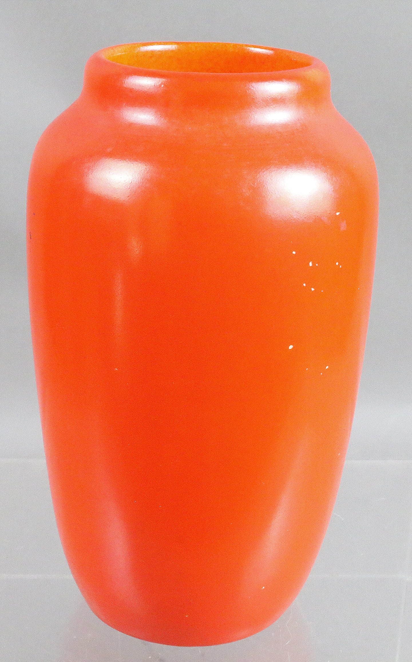 Weller Blo Red Vase 1928 (1 of 3)
