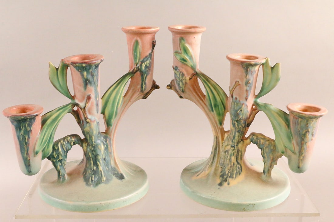Roseville Moss Candlestick Holder (1 of 3)
