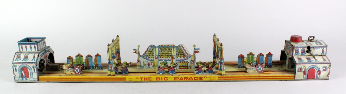 Louis Marx The Big Parade Wind Up (1 of 3)