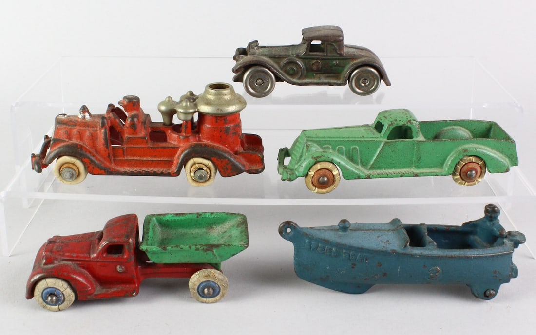 Hubley Car & Trucks & Boat (1 of 2)