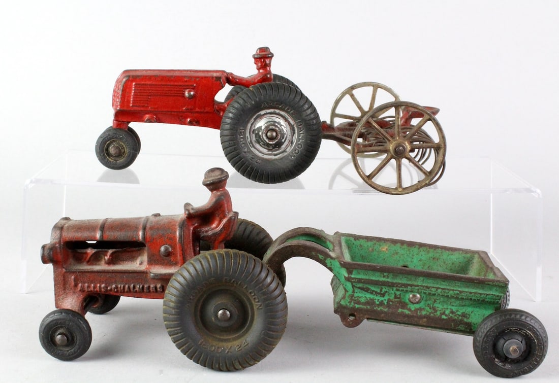 Arcade Tractors and Accessories (1 of 2)