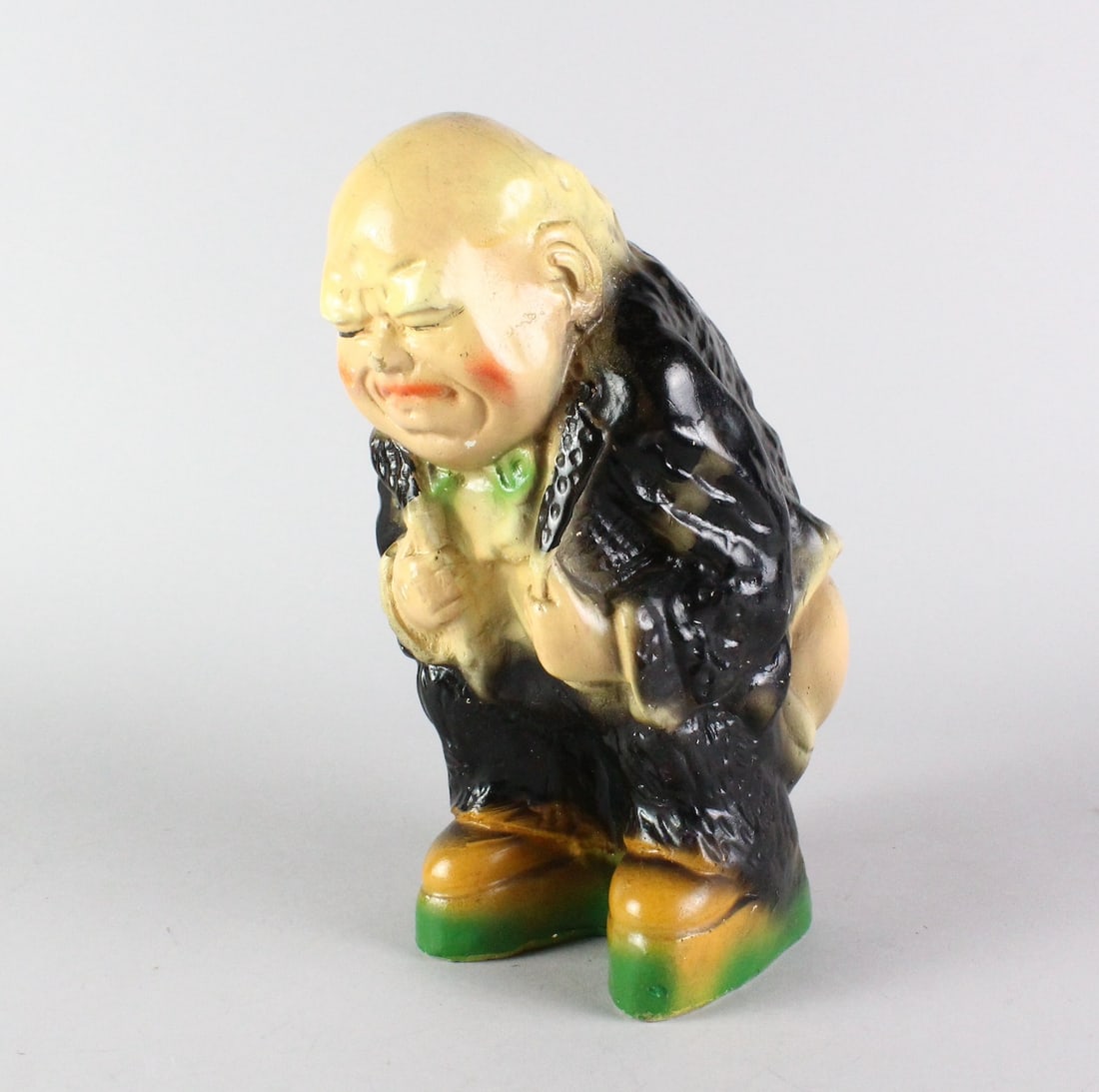 1940s Satirical Winston Churchill Pooping Chalkware: 1940s Satirical Winston Churchill Pooping Chalkware. Comical chalkware of Churchill holding onto his coat and in some level of..... distress. Scarce item 8.5 inches tall. Excellent with rub spot at th