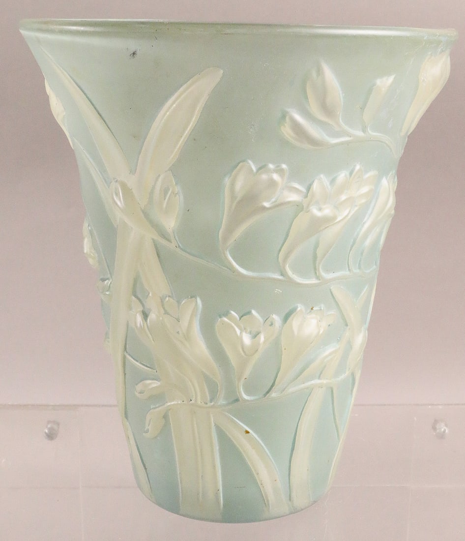 Phoenix Glass Puffy Relief Vase: Phoenix Glass Puffy Relief Vase, 8 inches, 1930\'s, no chips