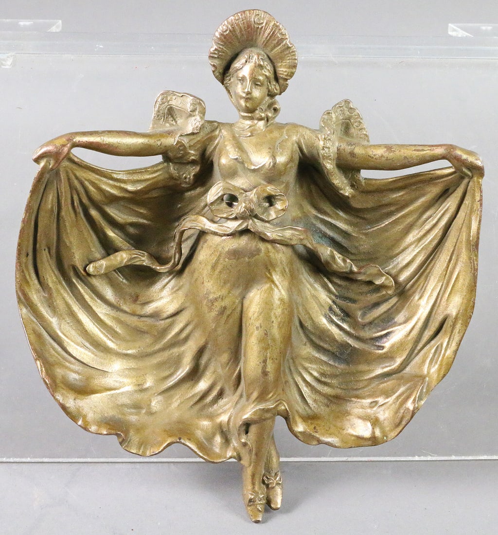 Art Nouveau Brass Jewery Tray 1920's: Art Nouveau Brass Jewery Tray 1920's