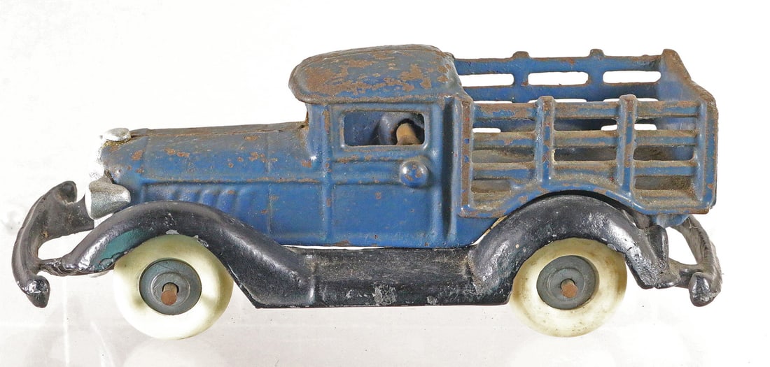 AC Williams Cast Iron Stake Truck: AC Williams Cast Iron Stake Truck, 7 inches