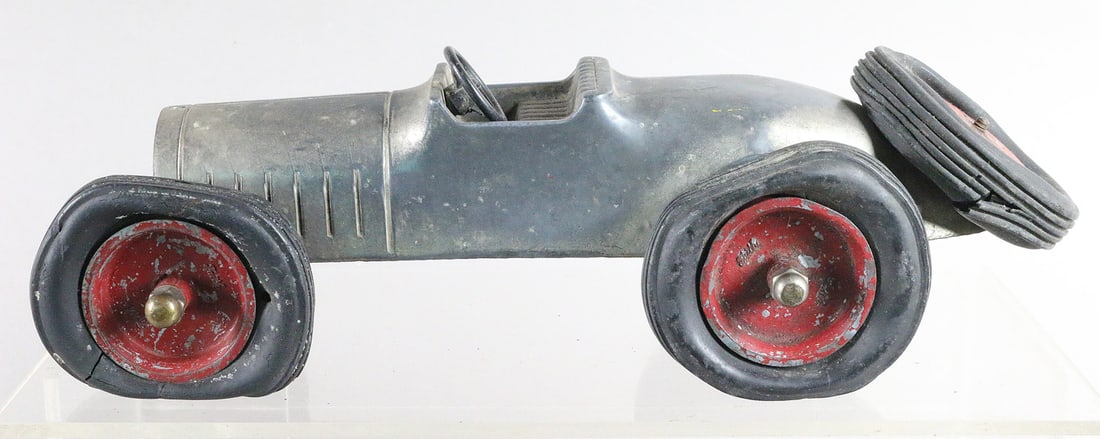 Faith Mfg Aluminum Racer: Faith Mfg Aluminum Racer, 1950\'s, 12 inches, Missing one wheel