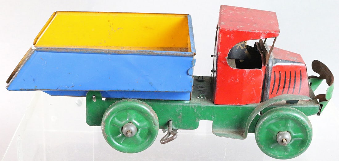 Marx Wind Up Tin Litho Dump Truck: Marx Wind Up Tin Litho Dump Truck 1920s 11 inches