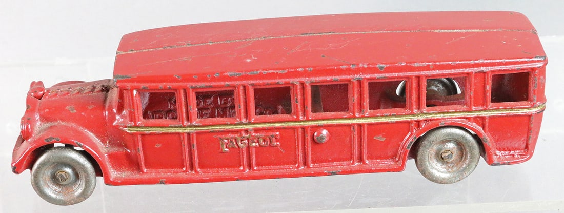 Arcade Fageol Cast Iron Bus: Arcade Fageol Cast Iron Bus 8 inches