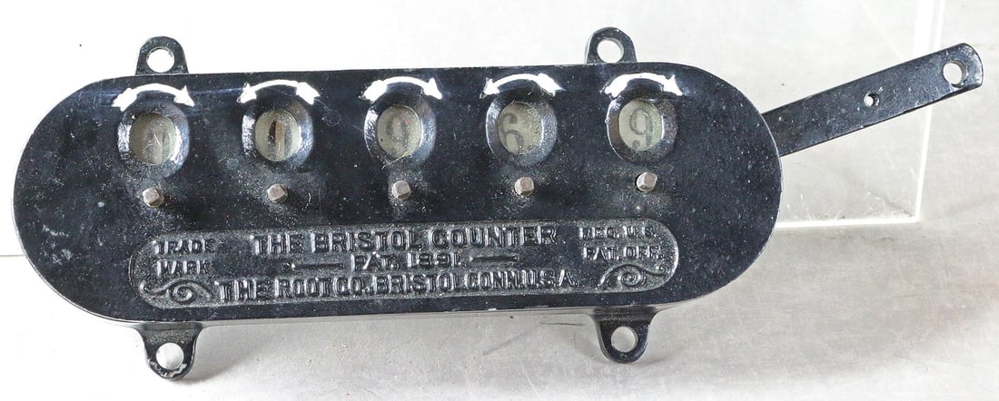 1930s Bristol Bus Ticket Counter (1 of 2)