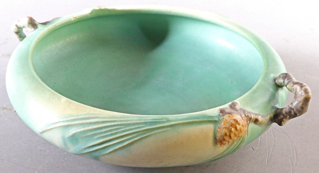 Roseville Pinecone Double Handled Pot (1 of 4)