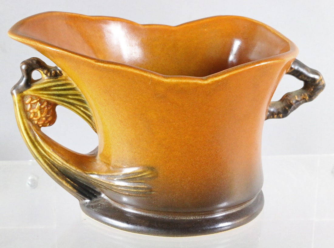 Roseville Pinecone Vase (1 of 3)