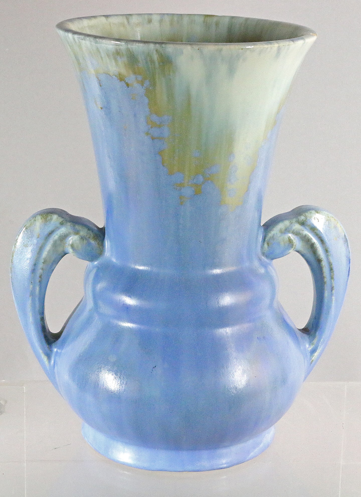 Roseville Carnelian Handled Vase: Roseville Carnelian Handled Vase8 inches chips on rim