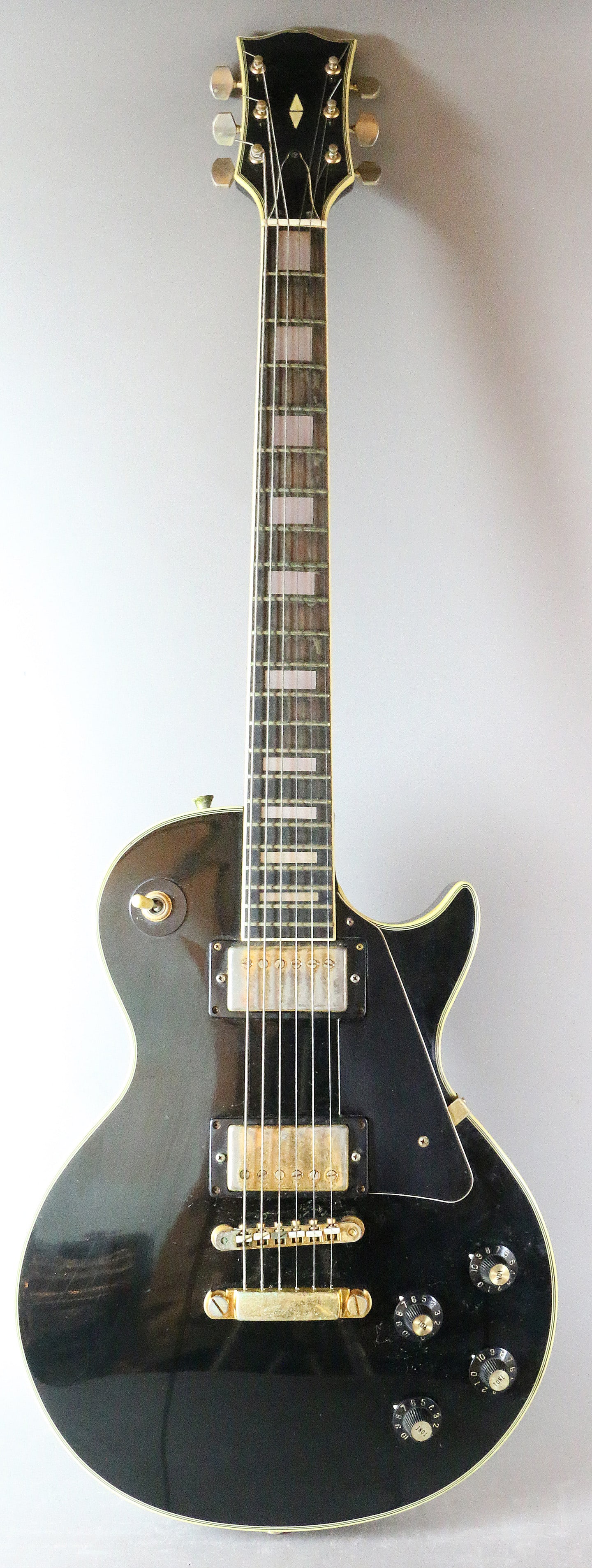 Japan Les Paul 1974 Fuji w Orig Case: Japan Les Paul 1974 Fuji w Orig Case