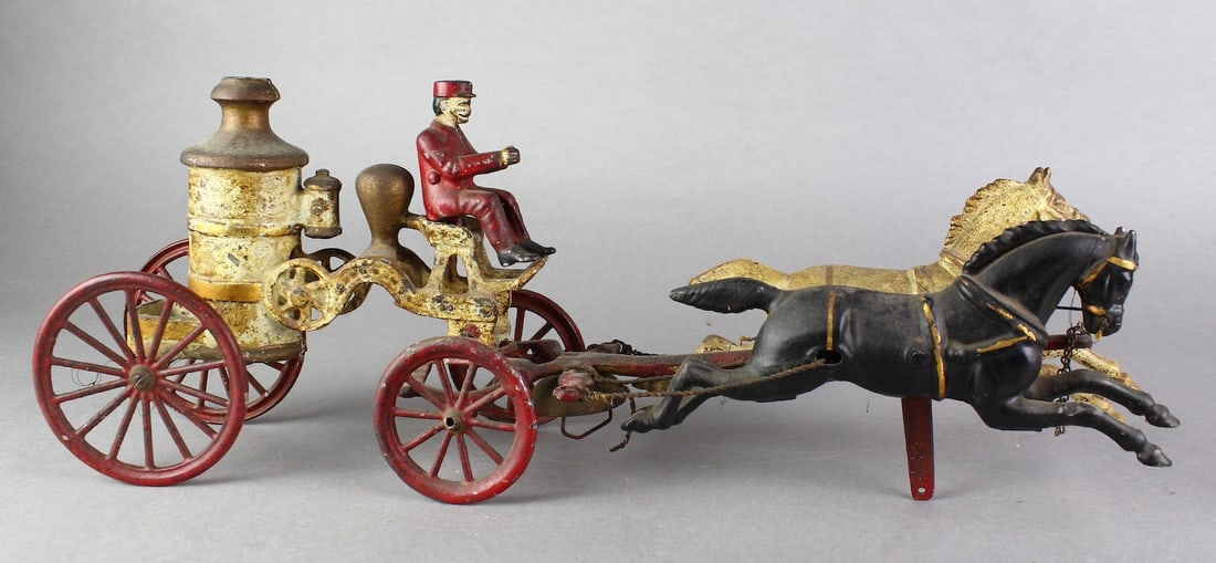 Large Cast Iron Fire Pumper 20 Inch (1 of 3)