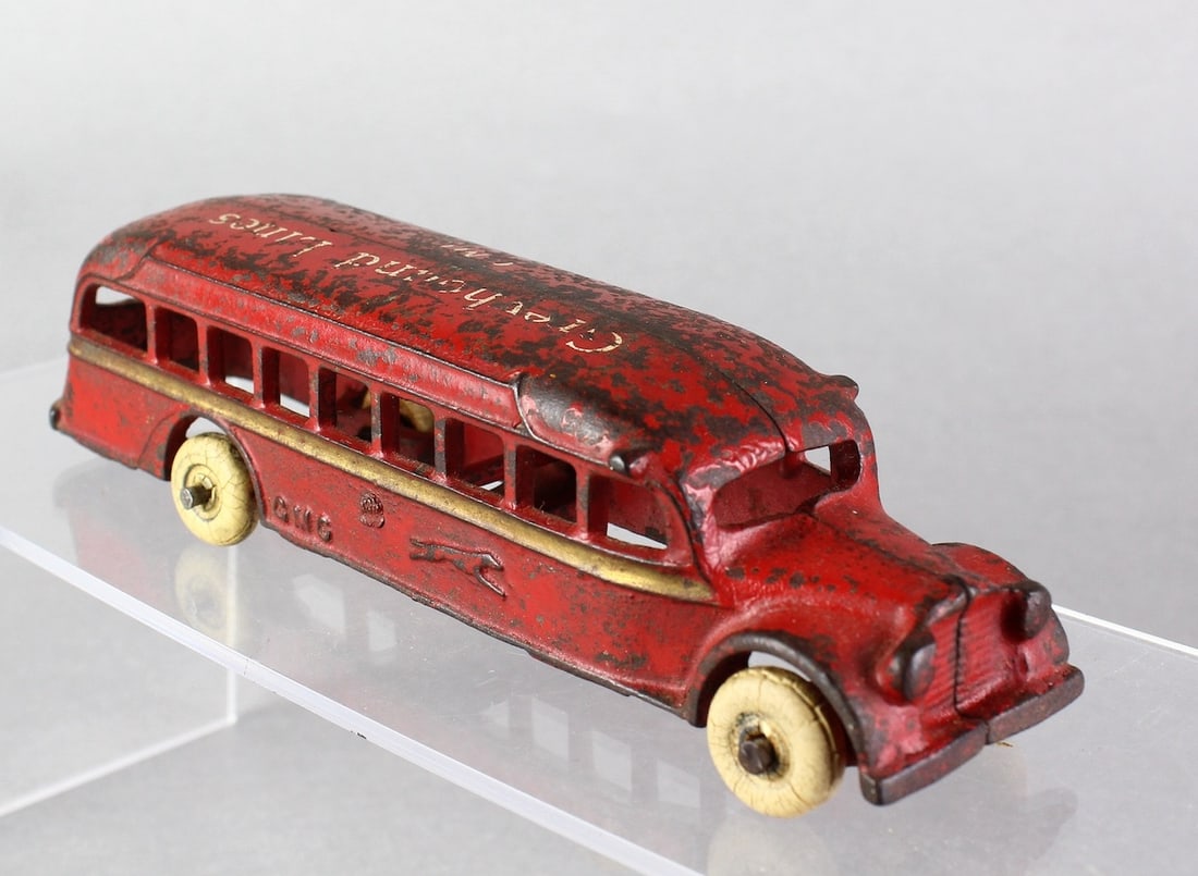 1930s Arcade GMC Greyhound Bus (1 of 3)