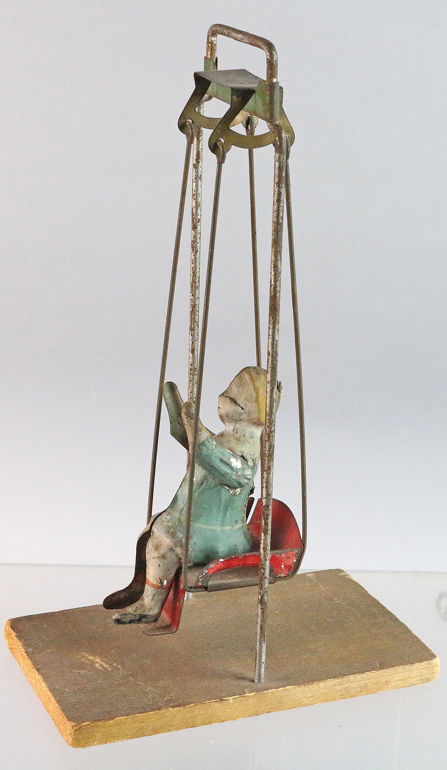 American Gibbs Tin Swing Toy (1 of 2)