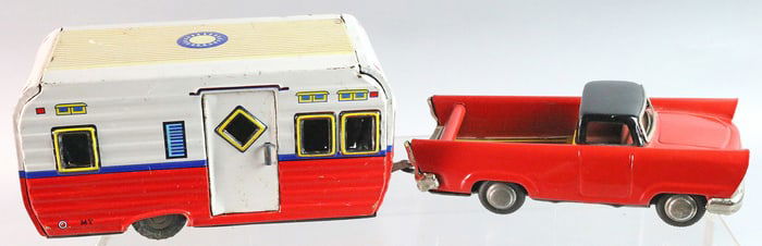 MT  Japan Tin LItho Truck and Caravan Lot