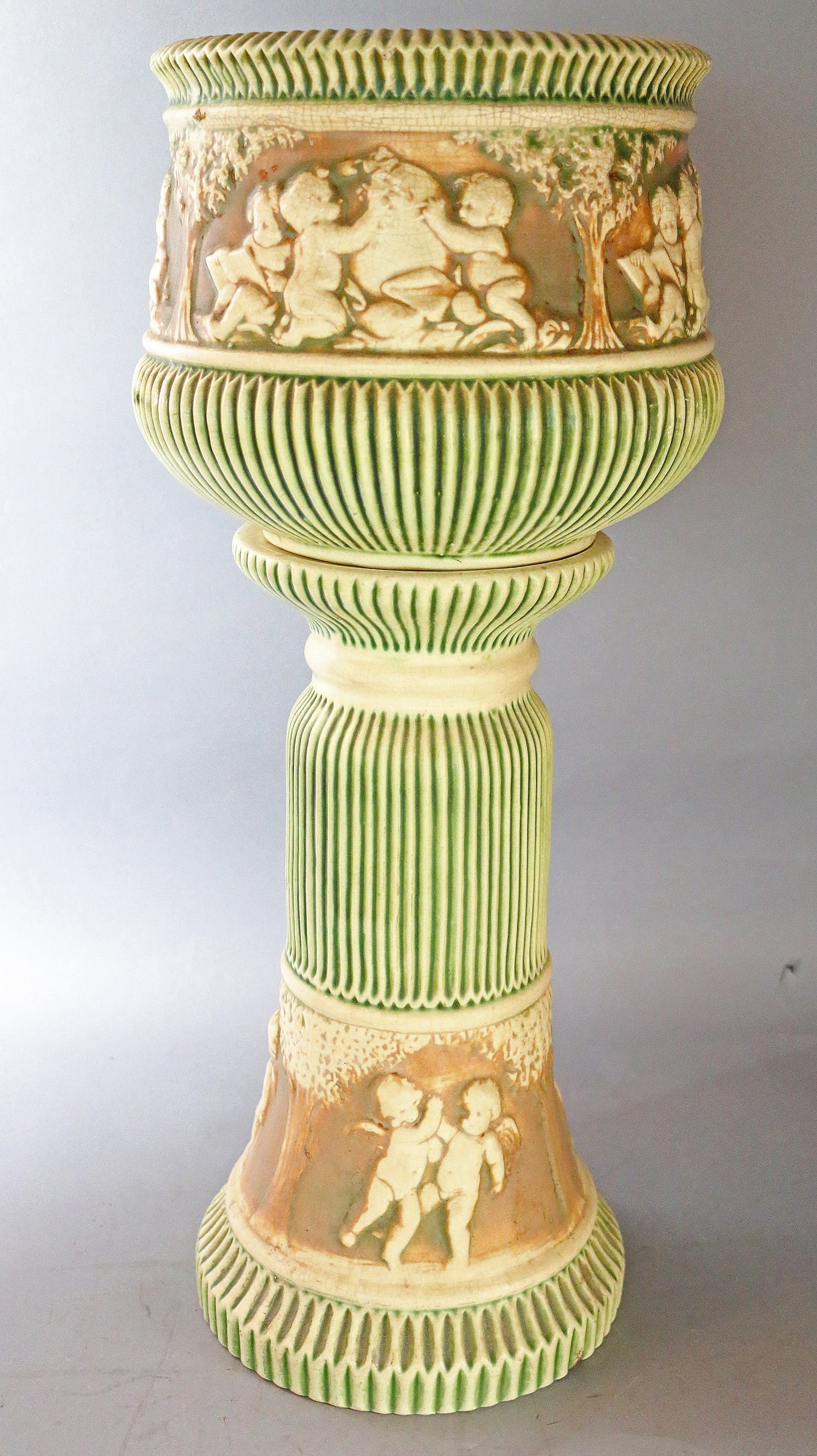 Roseville Donatello Jardiniere and Pedestal (1 of 3)
