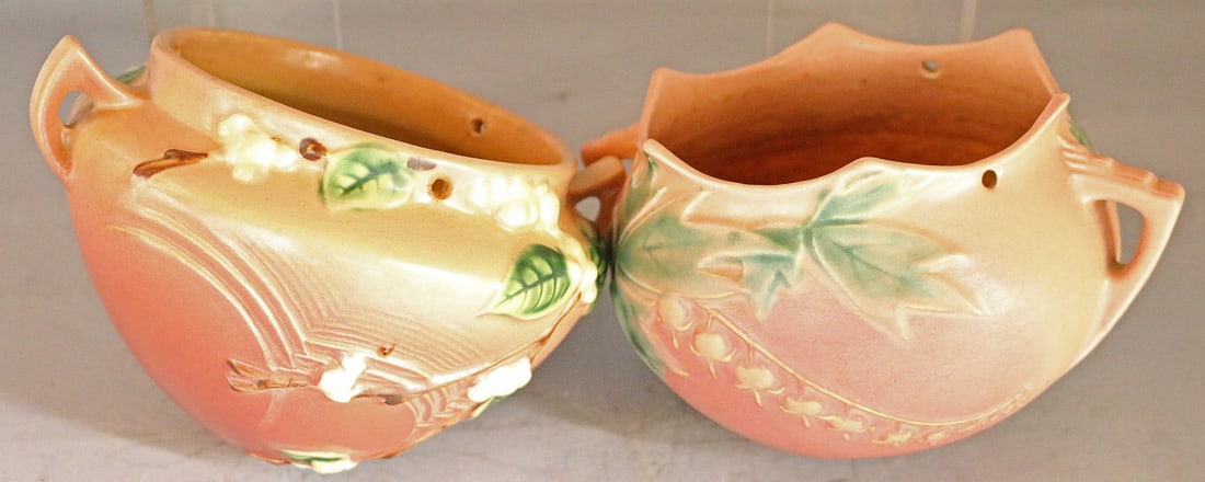 Roseville Hanging Basket Lot (1 of 3)