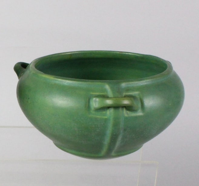 Roseville Matte Green Arts & Crafts (1 of 5)