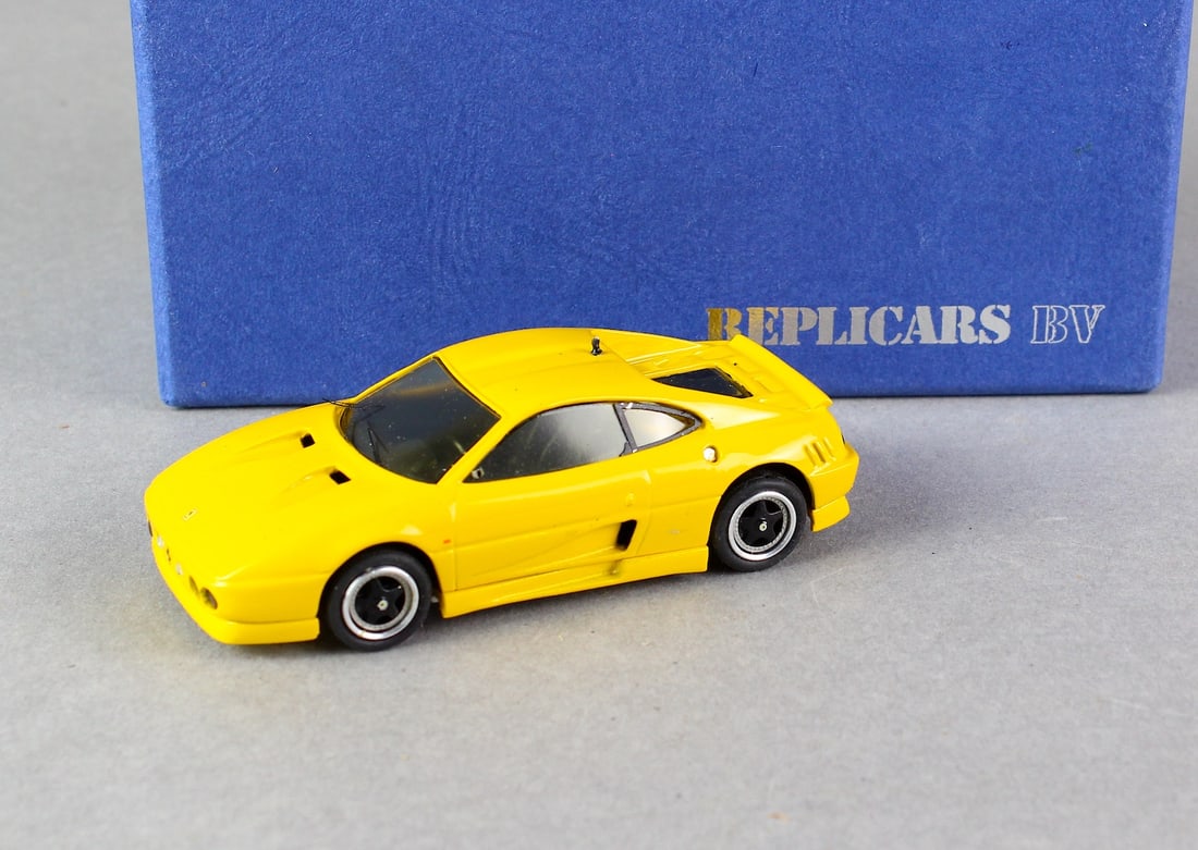 Replicars Ferrari Zagato 348TB in Box: Replicars Ferrari Zagato 348TB in Box, No. 105