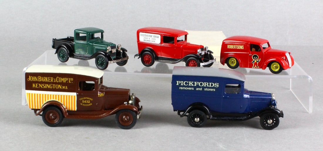 Motorkits, Motormodels, NM Diecast Delivery Vans (1 of 3)