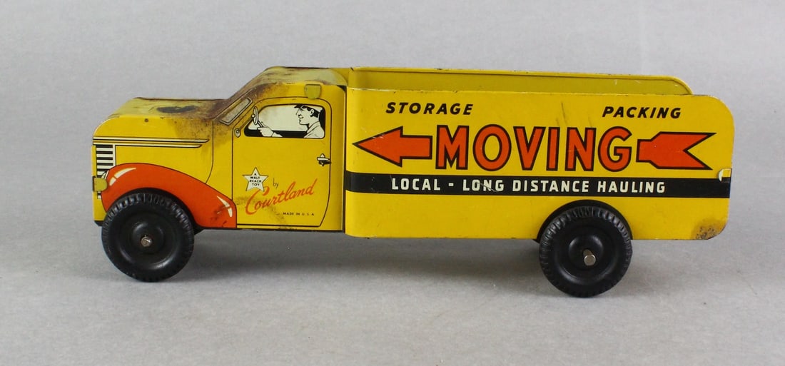 Courtland Tin Moving Truck: Courtland Tin Moving Truck