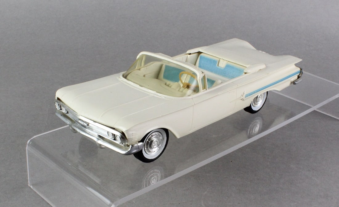1960 Chevrolet Impala Convertible Dealer Promo Car (1 of 6)
