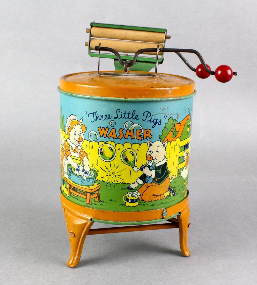 J. Chein 3 Little Pigs Tin Washing Machine (1 of 4)
