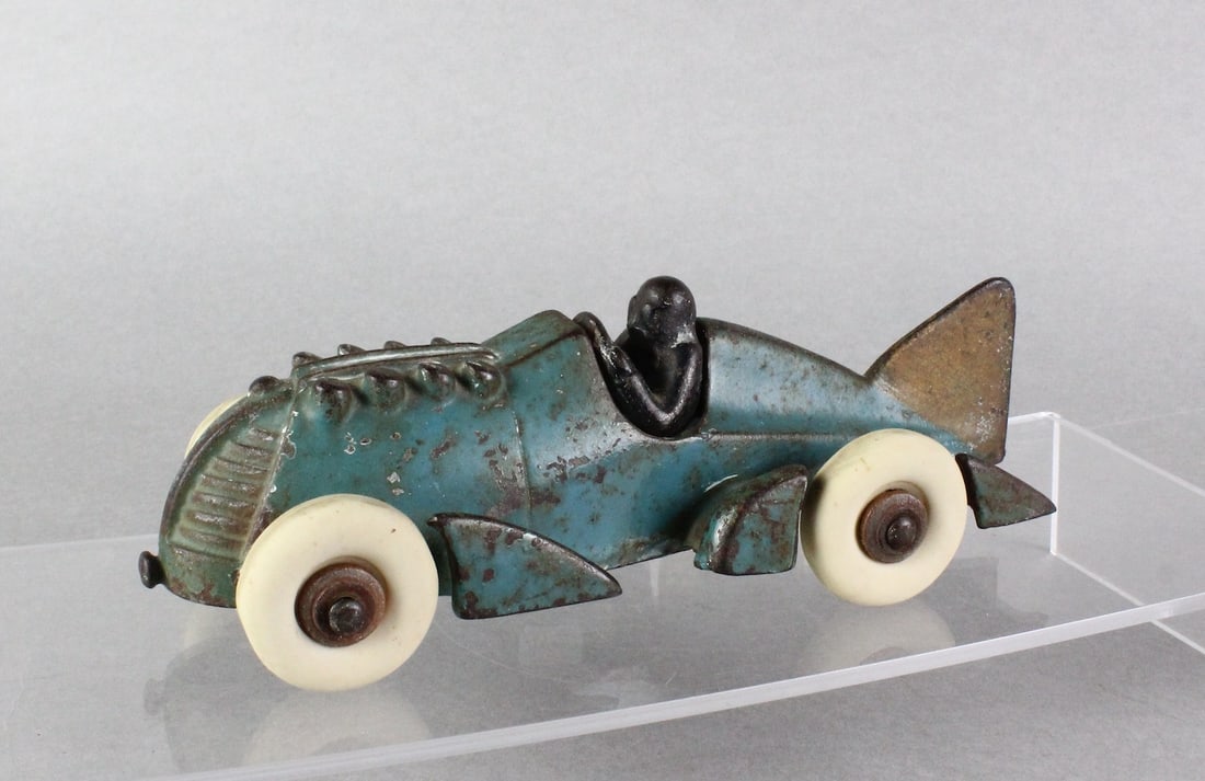 1930s Hubley Cast Iron Race Car (1 of 5)