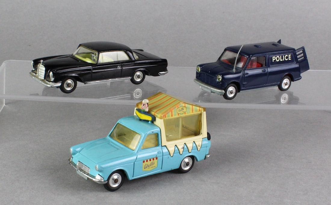 3 Corgi Toys Cars & Walls Ice Cream Truck (1 of 7)
