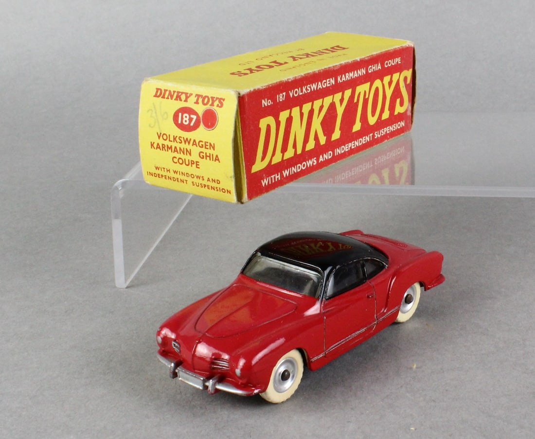 Dinky Toys Volkswagen Karmann Ghia #187 In Box: Dinky Toys Volkswagen Karmann Ghia #187 In Box. Excellent in