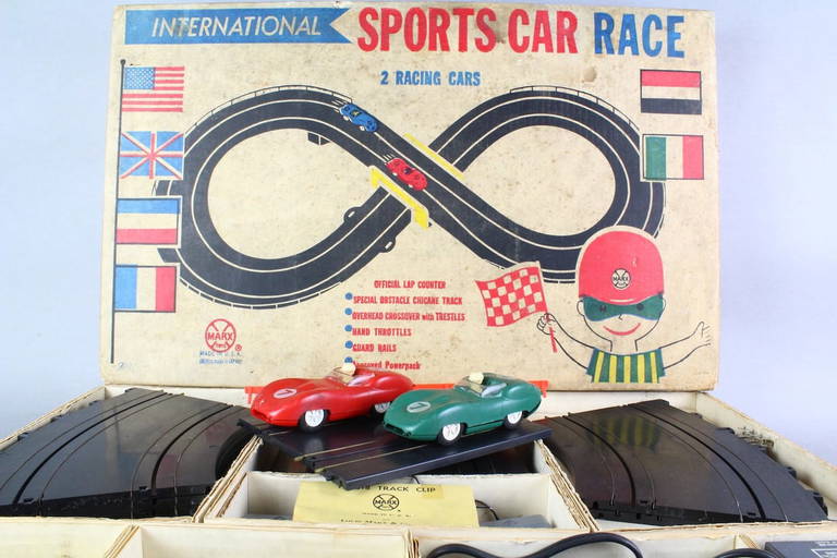 Aurora Ho Scale Train Slot Car Crossing AURORA MODEL MOTORING,