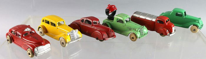 Tootsietoy Sedan Lot