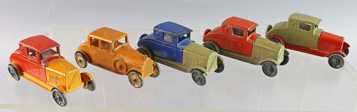 Tootsietoy Sedan Lot
