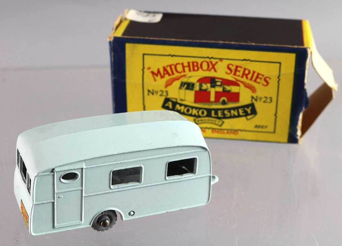 Matchbox No 23 Caravan Greywheel in Box: Matchbox No 23 Caravan Greywheel in Box