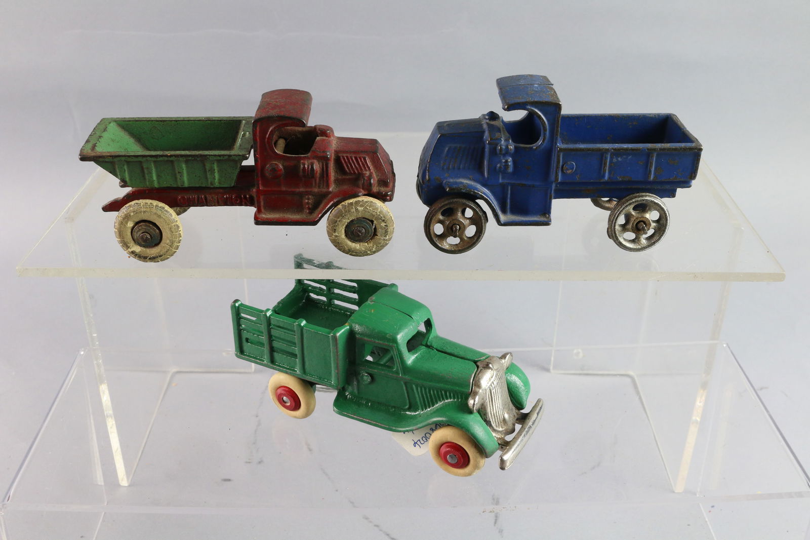 Champion, Kilgore, Hubley Cast Iron Truck Lot: Champion, Kilgore, Hubley Cast Iron Truck Lot, 3 total, 4,5"