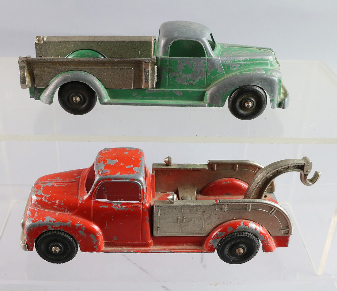 Hubley KiddeCar Truck Lot: Hubley KiddeCar Truck Lot, 2 total, 7"