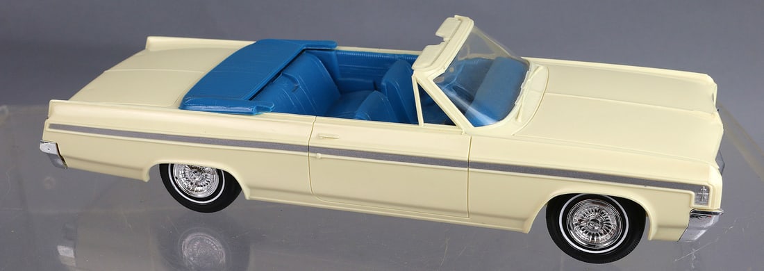 1963 Oldsmobile 88 Promo Car (1 of 3)
