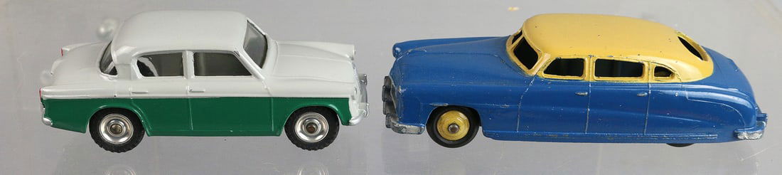 Dinky Singer Gazelle, Hudson Sedan Lot (1 of 3)