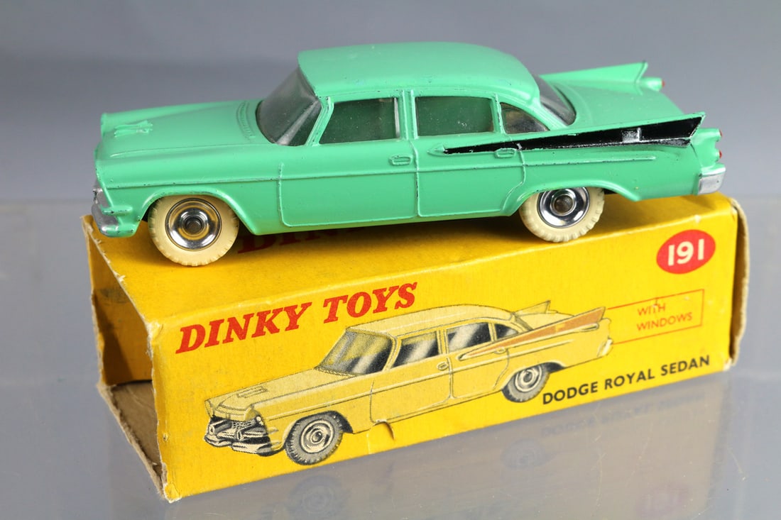 Dinky 191 Dodge Royal Sedan In Box (1 of 3)