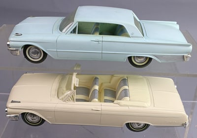 Ford Galaxy 500 Promo Car Lot
