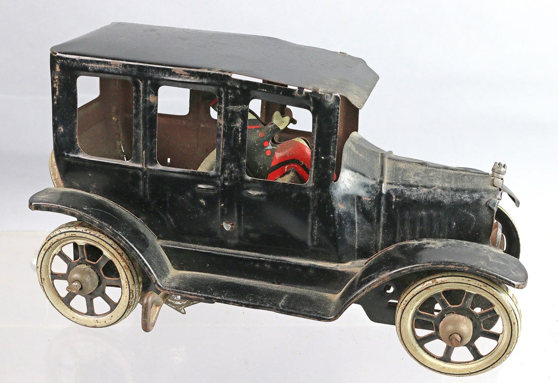 Louis Marks Tin Litho Windup Limo (1 of 4)